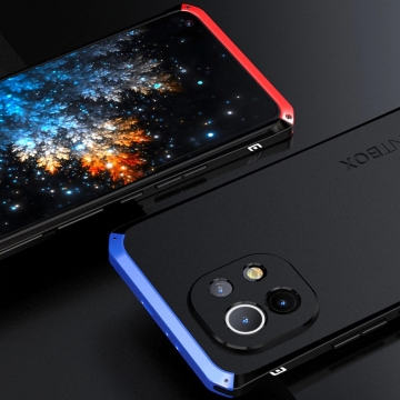 Чехол Element Case Solace (Element Box) для смартфона Xiaomi Mi 11, противоударный бампер, корпус из поликарбоната, алюминиевые накладки, бампер состоит из трёх частей, скрученных четырьмя винтиками, в комплект входит отвёртка и 2 запасных винтика, резиновые прокладки на внутренней поверхности рамы для защиты корпуса смартфона, встроенные кнопки регулировки громкости, двойное отверстие для крепления ремешка, фабричная упаковка, Киев, Київ