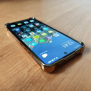 Чохол-накладка з кольоровим покриттям для смартфона Xiaomi Poco X7 Pro / Xiaomi Redmi Turbo 4, прозорий термополіуретан, виділені кольором рама і блок камер, додатковий захист кутів смартфона «повітряними подушками», захист блоку камер, накладка на кнопки регулювання гучності, Київ, Киев