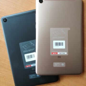 Планшетный компьютер Xiaomi Mi Pad 4 (Wi-Fi, 3 + 32 Гб), планшет, цельнометаллический корпус, Snapdragon 660, Adreno 512, 3 Гб RAM + 32 Гб ROM, отдельный слот для карт памяти до 256 Гб, экран 8'' IPS 1920 * 1200, 16:10, основная камера 13 MP, фронтальная камера 5 MP, аккумулятор 6000 мА/ч, стереодинамики, Wi-Fi, Bluetooth 5.0, OTG, USB Type-C, MIUI 9, Android 8.1, Киев