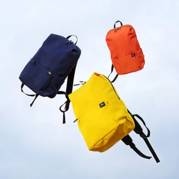 Рюкзак Xiaomi Mi Small Backpack (10 л) Рюкзак Xiaomi Mi Small Backpack (10 л), водовідштовхуючий поліестер, 1 внутрішня і 3 зовнішні кишені, застібки-блискавки YKK (Японія), пластикові пряжки ТМ Nx Lite ITW (США), зручні заплечні ремені, ручка для переноски рюкзака в руці, об'єм 10 л, логотип “Mi”, Київ, Киев